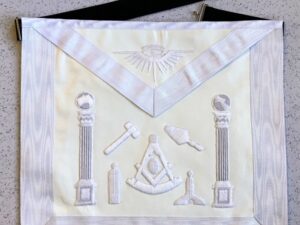 Past Master Apron White New For Sale