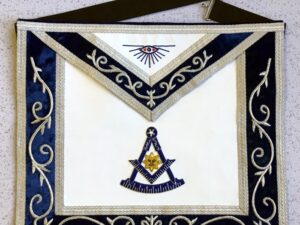 Past Master Apron New For Sale
