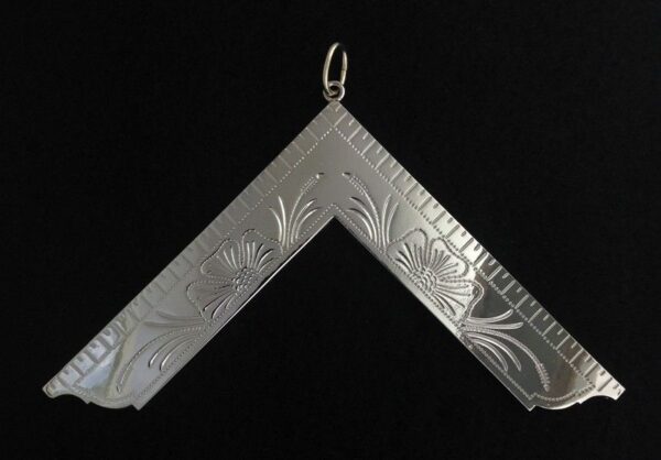 Masonic Master Collar Jewel Silver New
