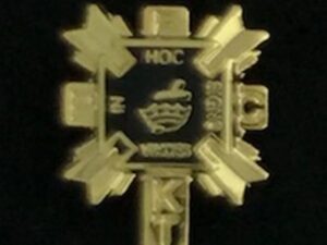 Knight Templar Past Commander Lapel Pin New