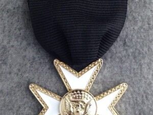 Knight Templar Order of Malta Jewel New