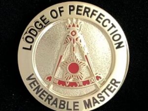 Scottish Rite Venerable Master Lapel Pin