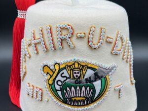 LOSNA Single Jewel Fez Front